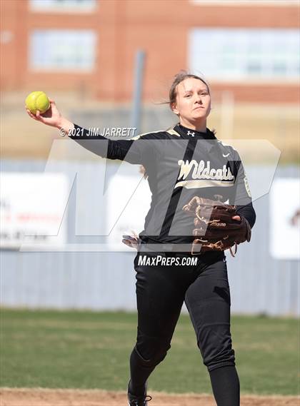 Thumbnail 1 in Lake Cormorant vs Truman (Truman Round Robin Tournament) photogallery.
