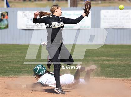 Thumbnail 3 in Lake Cormorant vs Truman (Truman Round Robin Tournament) photogallery.
