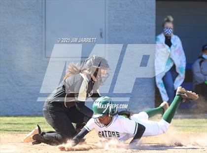 Thumbnail 3 in Lake Cormorant vs Truman (Truman Round Robin Tournament) photogallery.