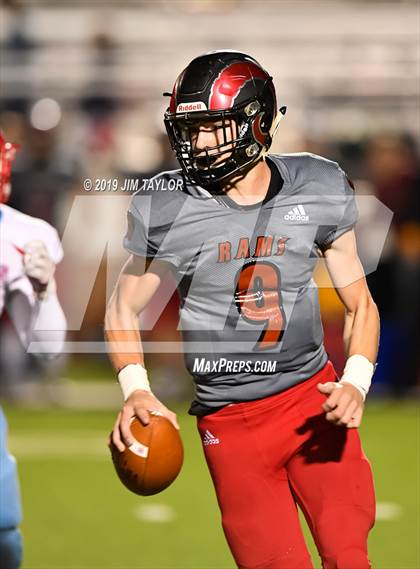 Thumbnail 1 in Hirschi @ Mineral Wells photogallery.