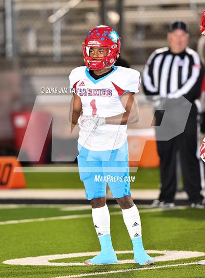 Thumbnail 2 in Hirschi @ Mineral Wells photogallery.