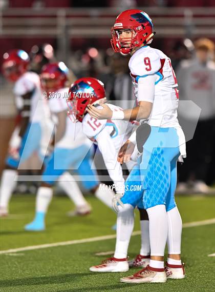 Thumbnail 3 in Hirschi @ Mineral Wells photogallery.