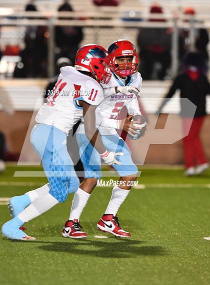 Thumbnail 3 in Hirschi @ Mineral Wells photogallery.