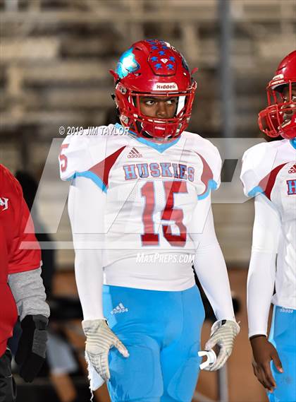 Thumbnail 3 in Hirschi @ Mineral Wells photogallery.