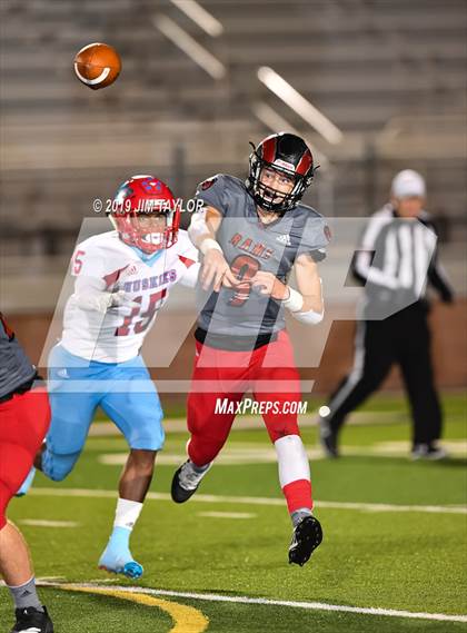 Thumbnail 1 in Hirschi @ Mineral Wells photogallery.