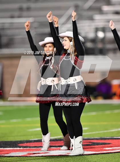 Thumbnail 2 in Hirschi @ Mineral Wells photogallery.
