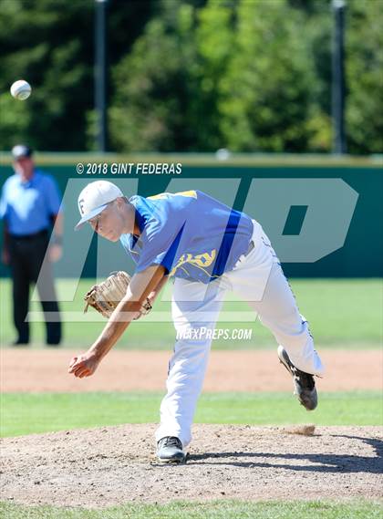 Thumbnail 3 in Foothill vs. De La Salle (CIF NCS D1 Final) photogallery.