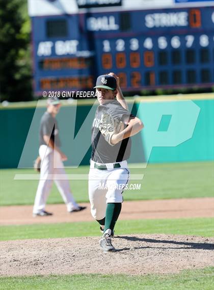 Thumbnail 1 in Foothill vs. De La Salle (CIF NCS D1 Final) photogallery.