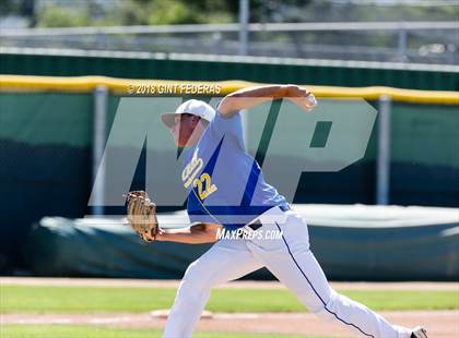 Thumbnail 2 in Foothill vs. De La Salle (CIF NCS D1 Final) photogallery.