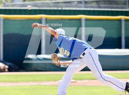 Thumbnail 2 in Foothill vs. De La Salle (CIF NCS D1 Final) photogallery.
