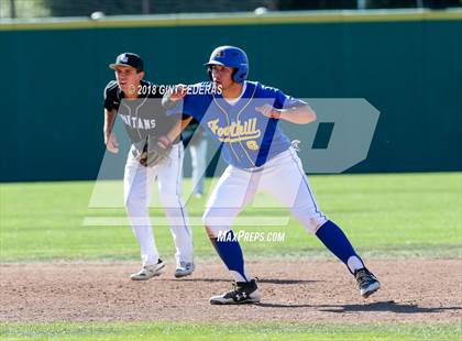 Thumbnail 3 in Foothill vs. De La Salle (CIF NCS D1 Final) photogallery.
