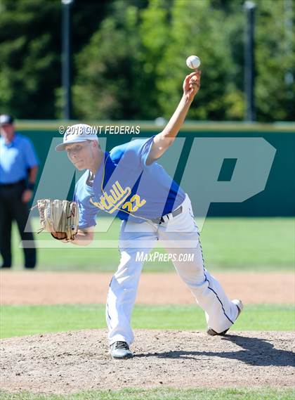 Thumbnail 2 in Foothill vs. De La Salle (CIF NCS D1 Final) photogallery.