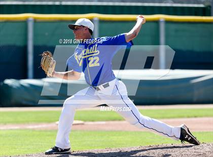 Thumbnail 2 in Foothill vs. De La Salle (CIF NCS D1 Final) photogallery.
