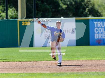 Thumbnail 3 in Foothill vs. De La Salle (CIF NCS D1 Final) photogallery.