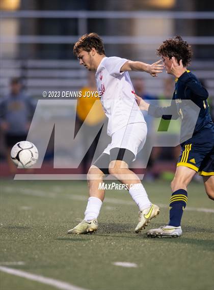 Thumbnail 2 in Spencerport vs. Penfield (NYS Section V Class AA Semifinals) photogallery.
