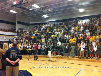 Thumbnail 2 in Helias TOC Ceremony photogallery.