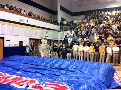 Thumbnail 3 in Helias TOC Ceremony photogallery.