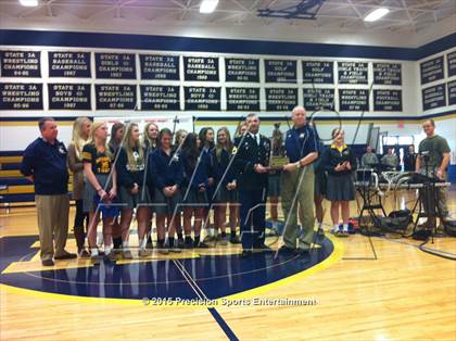 Thumbnail 1 in Helias TOC Ceremony photogallery.
