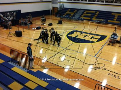 Thumbnail 1 in Helias TOC Ceremony photogallery.