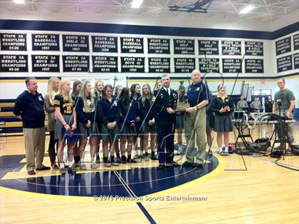 Thumbnail 3 in Helias TOC Ceremony photogallery.