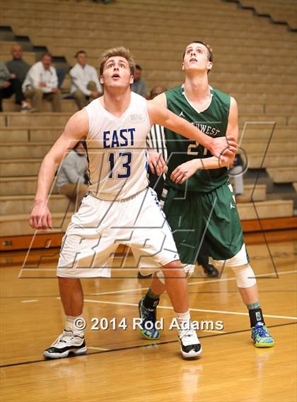 Thumbnail 3 in Lincoln Southwest vs. Lincoln East (Heartland Athletic Conference Tournament) photogallery.