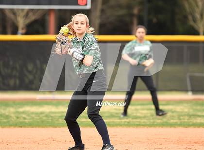 Thumbnail 2 in Myers Park @ Ardrey Kell photogallery.