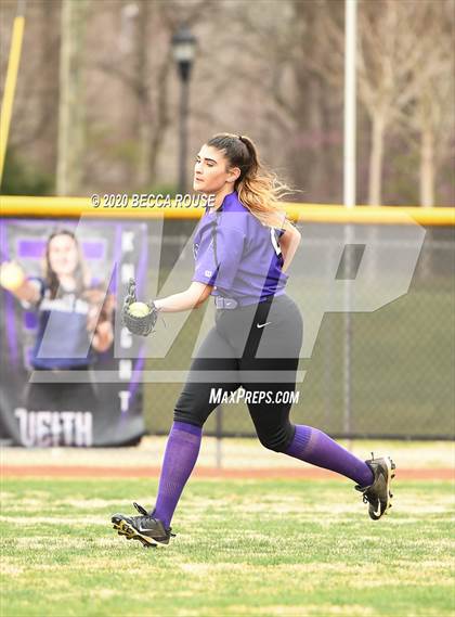 Thumbnail 2 in Myers Park @ Ardrey Kell photogallery.
