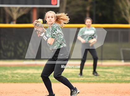 Thumbnail 1 in Myers Park @ Ardrey Kell photogallery.