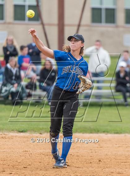 Thumbnail 2 in Passaic County Tech vs. Wayne Valley photogallery.