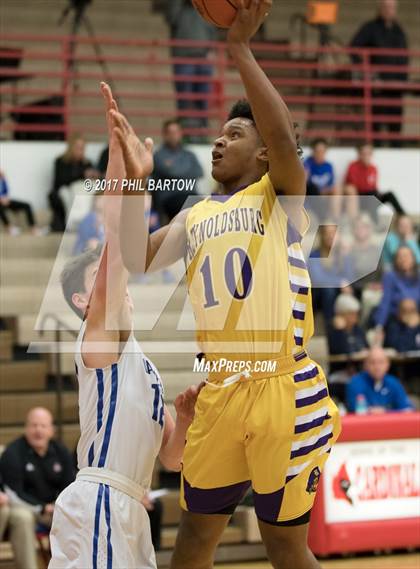 Thumbnail 1 in Chillicothe vs Reynoldsburg (Stephen Gussler Invitational) photogallery.