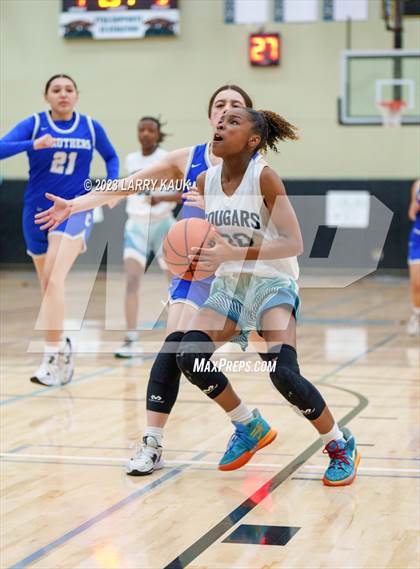 Thumbnail 3 in Caruthers vs Evergreen Valley (CIF Div 3 Round 1) photogallery.