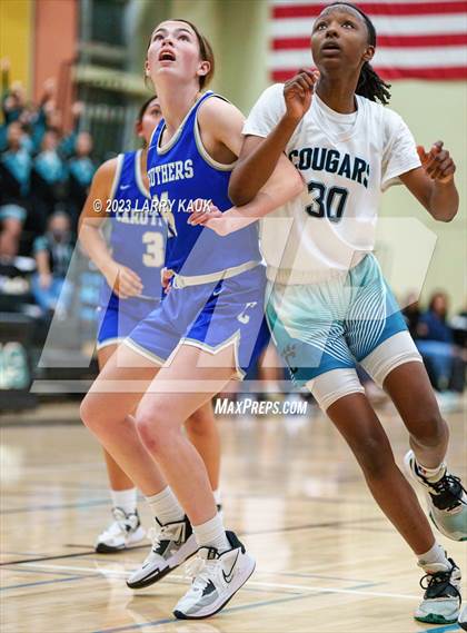 Thumbnail 2 in Caruthers vs Evergreen Valley (CIF Div 3 Round 1) photogallery.