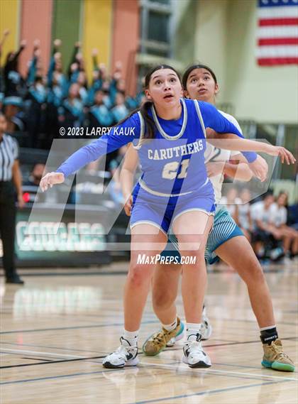 Thumbnail 1 in Caruthers vs Evergreen Valley (CIF Div 3 Round 1) photogallery.