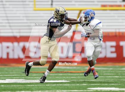 Thumbnail 3 in West Genesee vs. Nottingham (Kickoff Classic) photogallery.