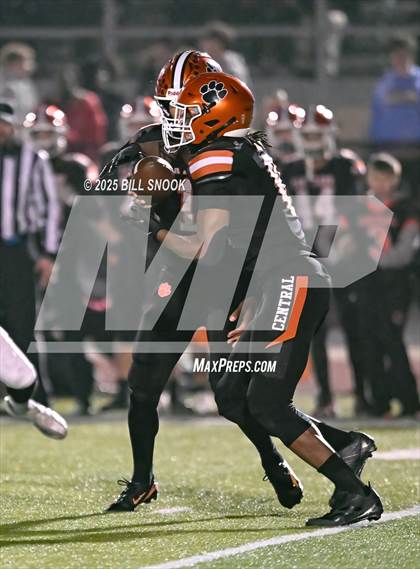 Thumbnail 2 in Harrisburg @ Central York (PIAA D3 6A Quarterfinals) photogallery.