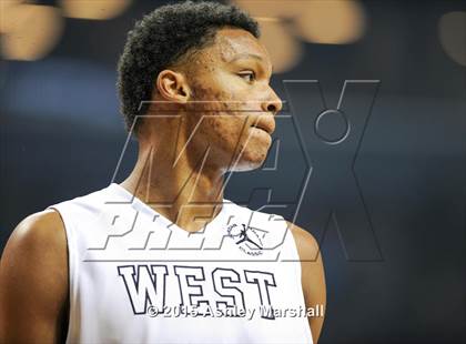 Thumbnail 3 in Jordan Brand Classic (Boys Game) photogallery.
