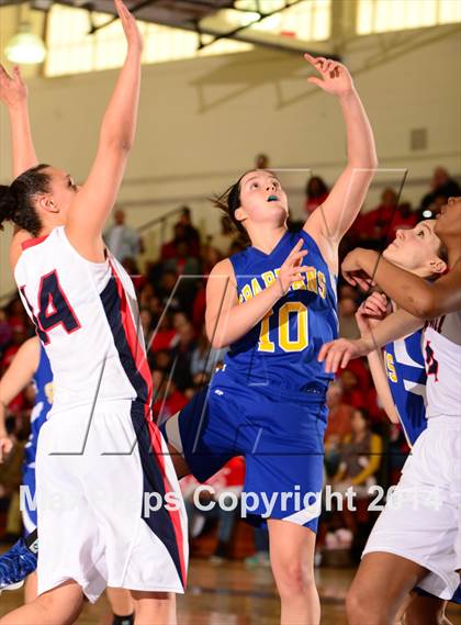 Thumbnail 2 in Maine-Endwell vs Peekskill (NYSPHSAA Class A Regional Final) photogallery.