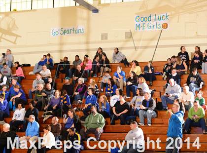 Thumbnail 3 in Maine-Endwell vs Peekskill (NYSPHSAA Class A Regional Final) photogallery.
