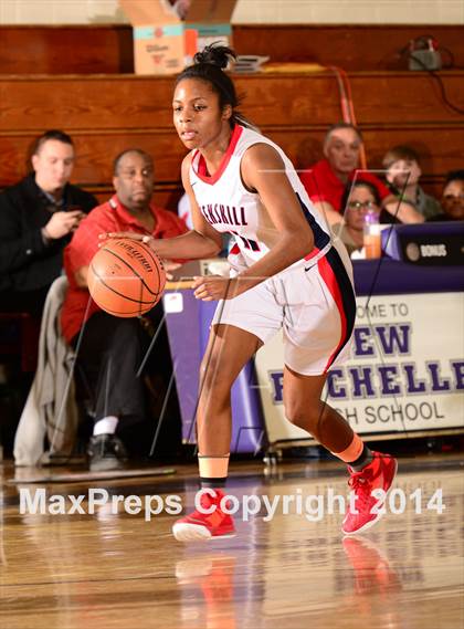 Thumbnail 3 in Maine-Endwell vs Peekskill (NYSPHSAA Class A Regional Final) photogallery.