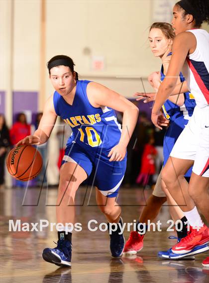 Thumbnail 3 in Maine-Endwell vs Peekskill (NYSPHSAA Class A Regional Final) photogallery.