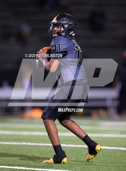 Thumbnail 2 in Lassiter @ Sprayberry photogallery.