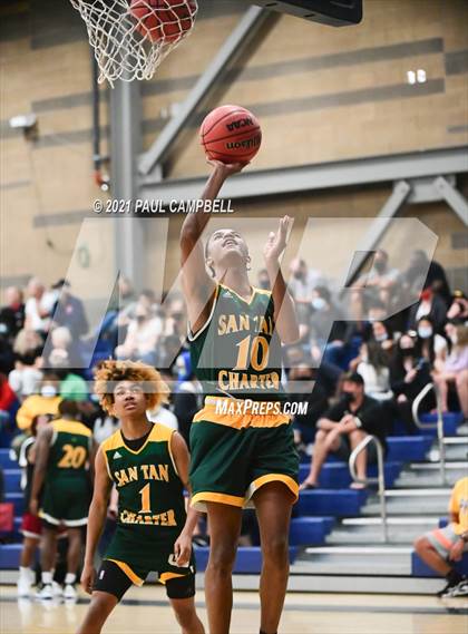 Thumbnail 2 in San Tan Charter @ Scottsdale Christian (AIA 2A Semifinal) photogallery.
