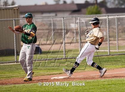 Thumbnail 1 in Tracy @ Enochs photogallery.