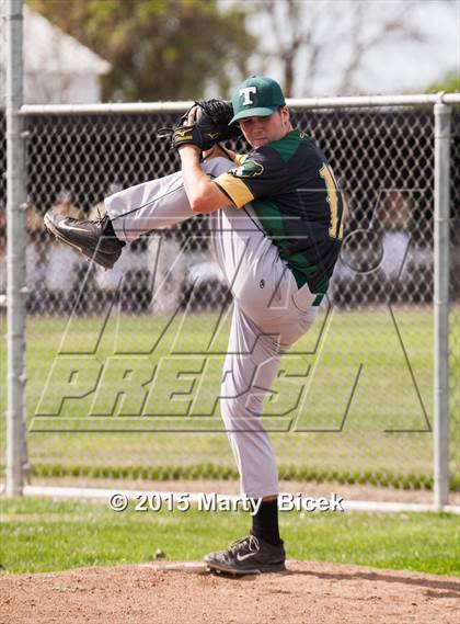 Thumbnail 2 in Tracy @ Enochs photogallery.