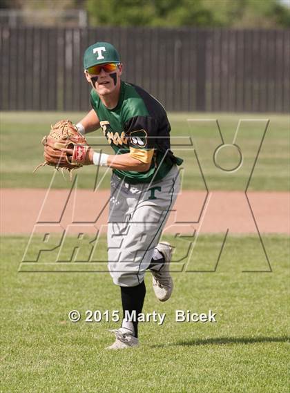 Thumbnail 1 in Tracy @ Enochs photogallery.