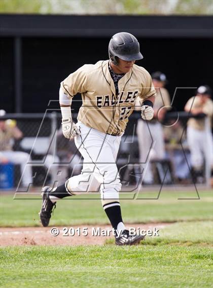 Thumbnail 2 in Tracy @ Enochs photogallery.