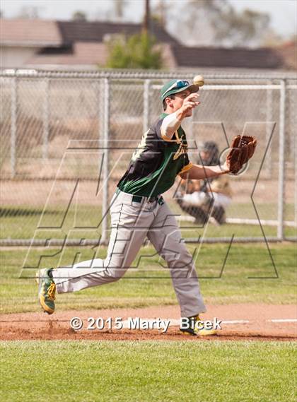 Thumbnail 2 in Tracy @ Enochs photogallery.