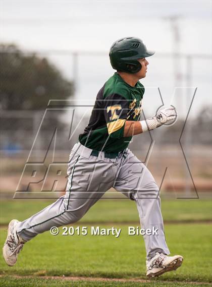Thumbnail 1 in Tracy @ Enochs photogallery.