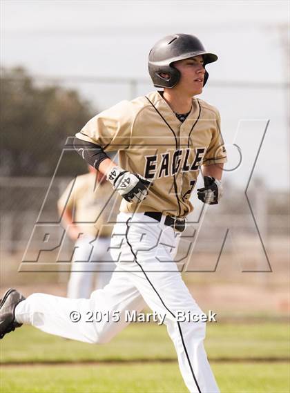 Thumbnail 3 in Tracy @ Enochs photogallery.
