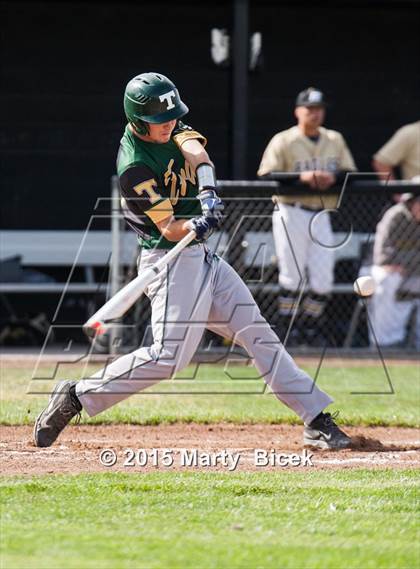 Thumbnail 2 in Tracy @ Enochs photogallery.